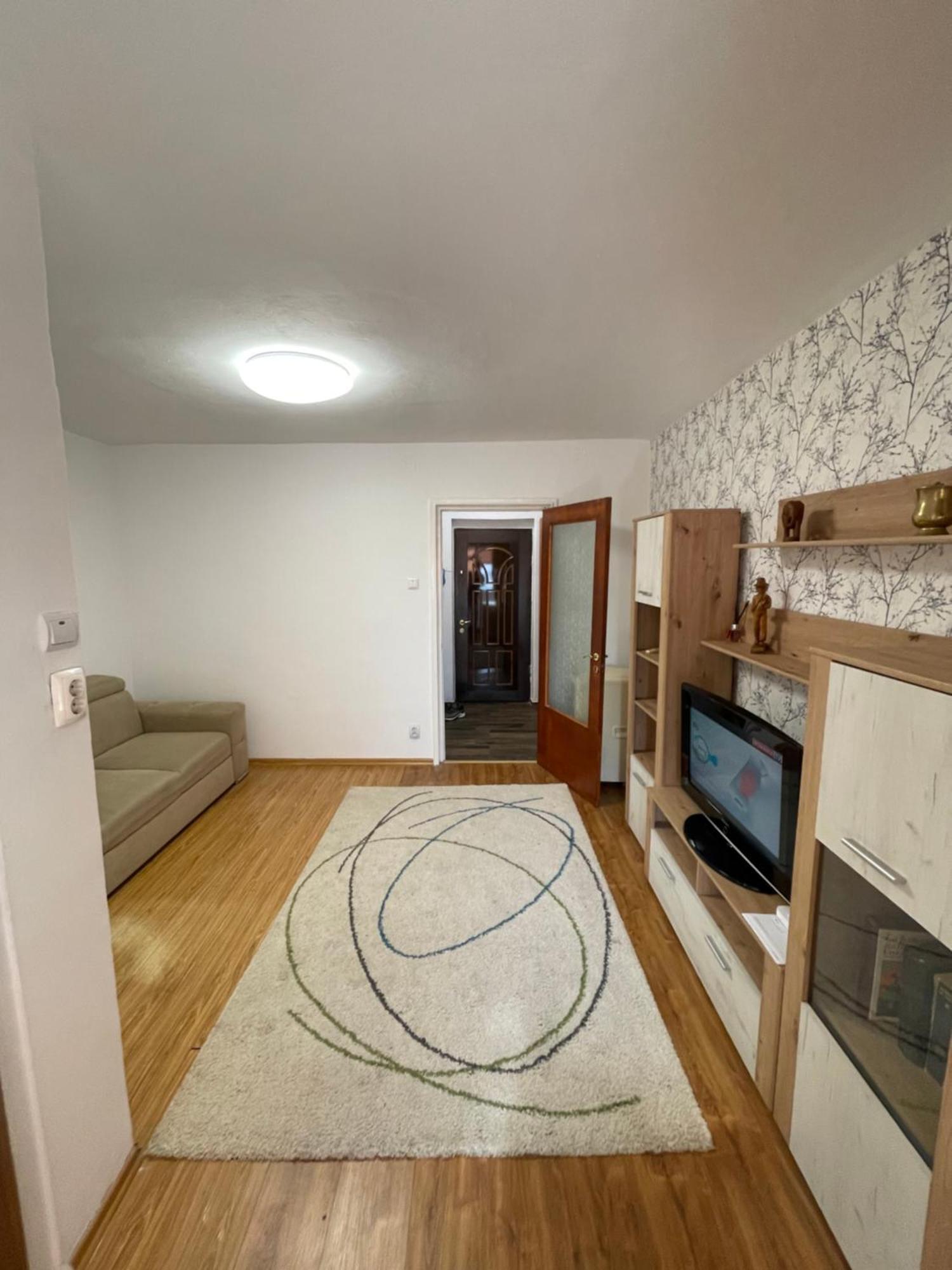 Garsoniera -Single Room 91 Bukares Bagian luar foto