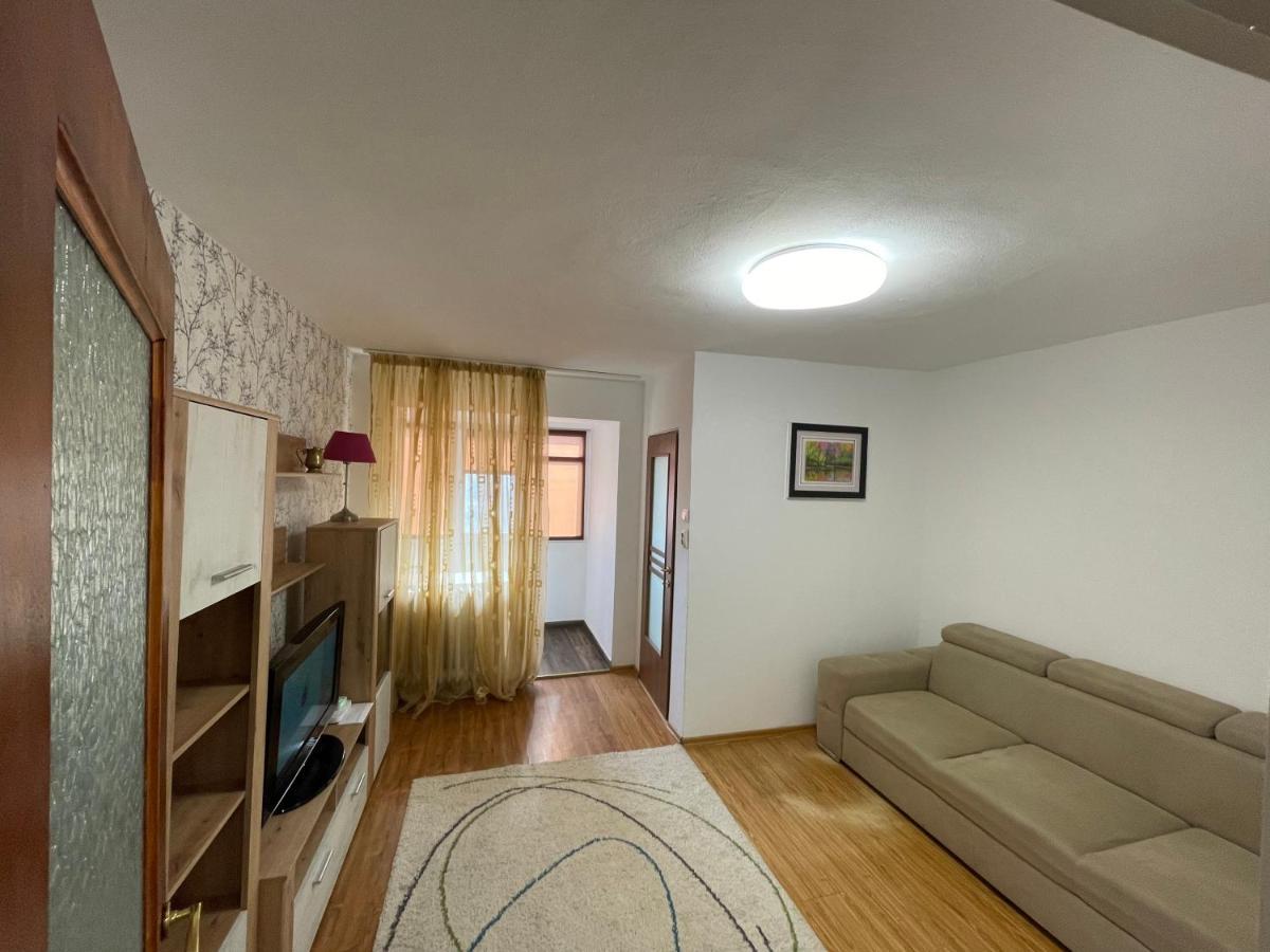 Garsoniera -Single Room 91 Bukares Bagian luar foto