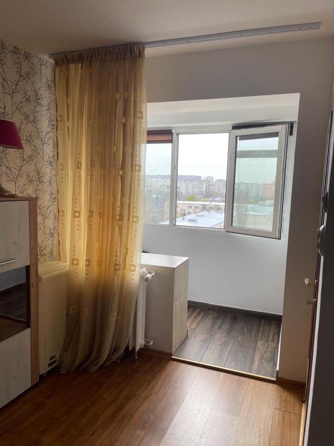 Garsoniera -Single Room 91 Bukares Bagian luar foto